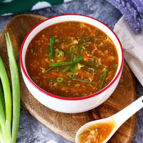 Veg hot and sour soup